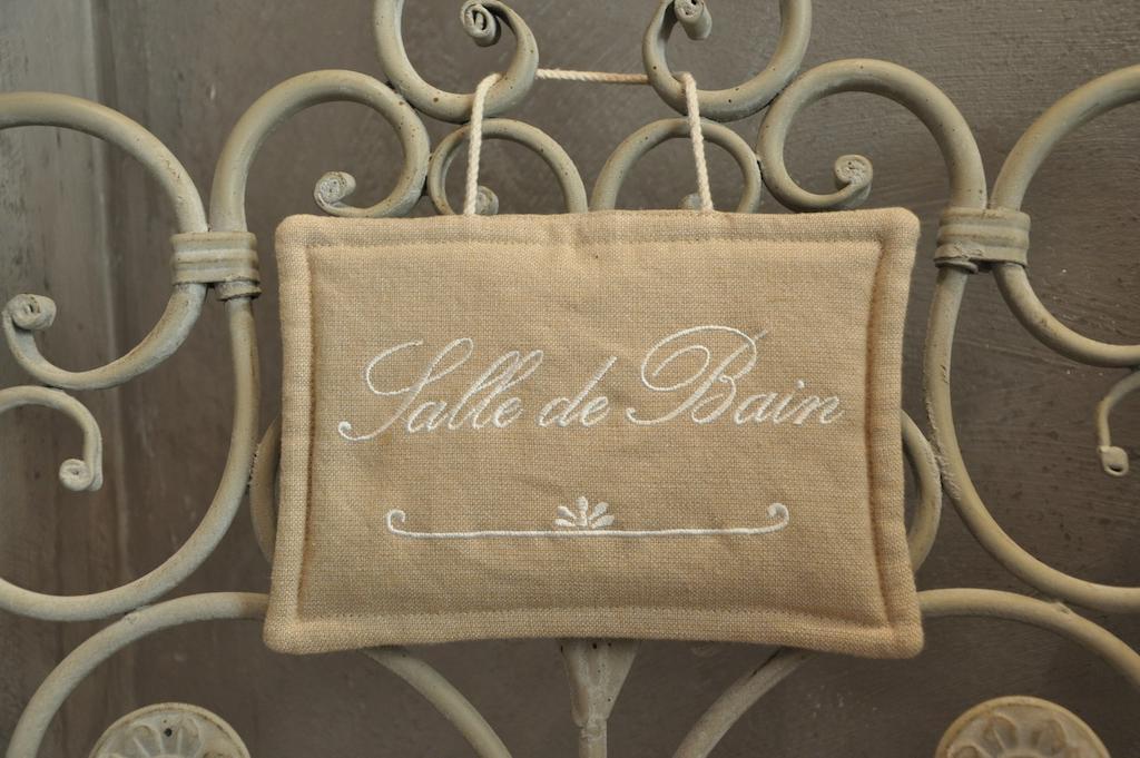 Bed and Breakfast La Maison De Rose Brossac Zimmer foto
